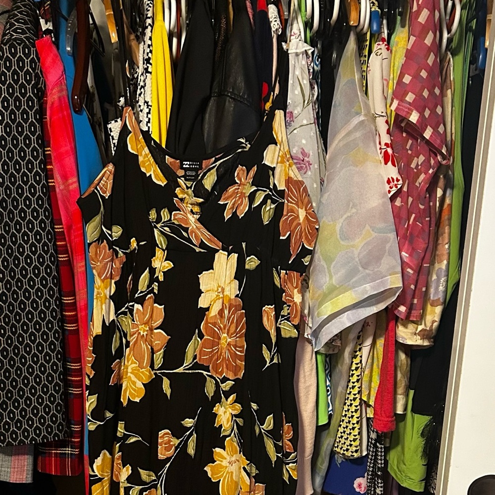 Billabong floral print maxi dress. Size xxl